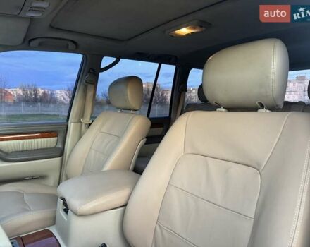 Білий Лексус ЛХ, об'ємом двигуна 4.7 л та пробігом 252 тис. км за 16499 $, фото 10 на Automoto.ua