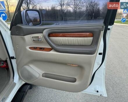 Білий Лексус ЛХ, об'ємом двигуна 4.7 л та пробігом 252 тис. км за 14999 $, фото 9 на Automoto.ua