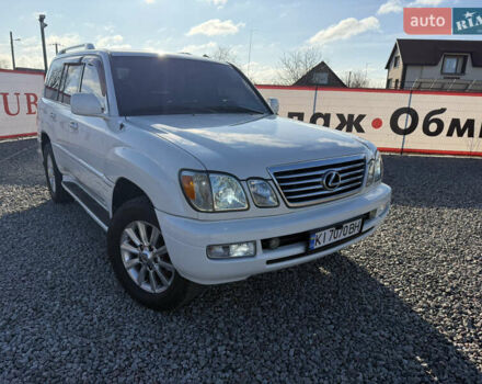 Белый Лексус ЛХ, объемом двигателя 4.66 л и пробегом 275 тыс. км за 15999 $, фото 1 на Automoto.ua