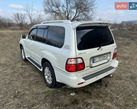 Белый Лексус ЛХ, объемом двигателя 4.7 л и пробегом 263 тыс. км за 15800 $, фото 14 на Automoto.ua