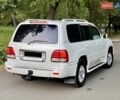 Белый Лексус ЛХ, объемом двигателя 4.66 л и пробегом 375 тыс. км за 17900 $, фото 16 на Automoto.ua