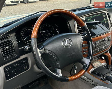 Білий Лексус ЛХ, об'ємом двигуна 4.67 л та пробігом 268 тис. км за 13500 $, фото 9 на Automoto.ua