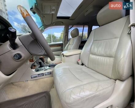 Білий Лексус ЛХ, об'ємом двигуна 4.7 л та пробігом 376 тис. км за 15800 $, фото 27 на Automoto.ua