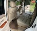 Белый Лексус ЛХ, объемом двигателя 4.66 л и пробегом 375 тыс. км за 17900 $, фото 5 на Automoto.ua