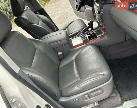 Белый Лексус ЛХ, объемом двигателя 5.66 л и пробегом 186 тыс. км за 24900 $, фото 40 на Automoto.ua