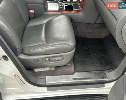 Белый Лексус ЛХ, объемом двигателя 5.66 л и пробегом 186 тыс. км за 24900 $, фото 41 на Automoto.ua