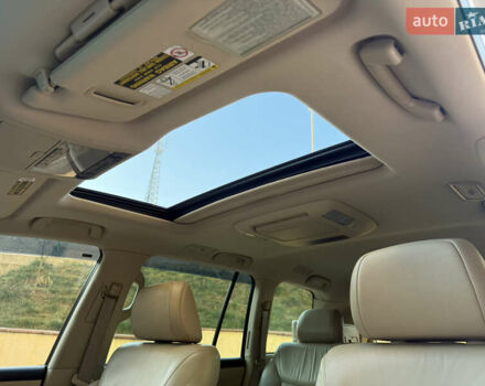 Белый Лексус ЛХ, объемом двигателя 5.66 л и пробегом 299 тыс. км за 22900 $, фото 39 на Automoto.ua