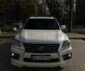 Білий Лексус ЛХ, об'ємом двигуна 5.66 л та пробігом 300 тис. км за 22000 $, фото 1 на Automoto.ua