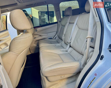 Білий Лексус ЛХ, об'ємом двигуна 5.66 л та пробігом 195 тис. км за 26500 $, фото 19 на Automoto.ua