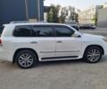 Білий Лексус ЛХ, об'ємом двигуна 5.7 л та пробігом 300 тис. км за 20000 $, фото 2 на Automoto.ua