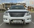 Білий Лексус ЛХ, об'ємом двигуна 5.66 л та пробігом 216 тис. км за 31900 $, фото 1 на Automoto.ua
