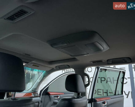 Белый Лексус ЛХ, объемом двигателя 5.7 л и пробегом 197 тыс. км за 25700 $, фото 48 на Automoto.ua