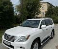 Білий Лексус ЛХ, об'ємом двигуна 5.66 л та пробігом 231 тис. км за 26000 $, фото 1 на Automoto.ua