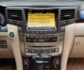 Білий Лексус ЛХ, об'ємом двигуна 5.7 л та пробігом 268 тис. км за 24000 $, фото 6 на Automoto.ua