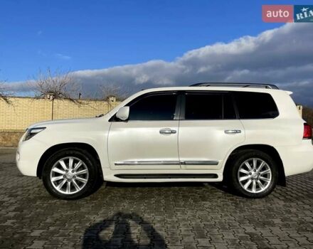 Білий Лексус ЛХ, об'ємом двигуна 5.66 л та пробігом 318 тис. км за 23500 $, фото 5 на Automoto.ua