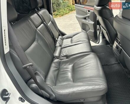 Белый Лексус ЛХ, объемом двигателя 5.66 л и пробегом 186 тыс. км за 24900 $, фото 35 на Automoto.ua