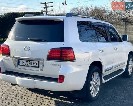 Білий Лексус ЛХ, об'ємом двигуна 5.66 л та пробігом 318 тис. км за 23500 $, фото 10 на Automoto.ua