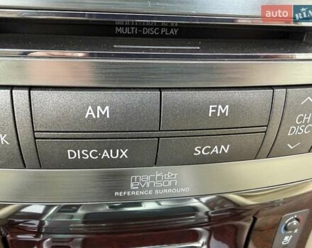 Белый Лексус ЛХ, объемом двигателя 5.66 л и пробегом 206 тыс. км за 25555 $, фото 25 на Automoto.ua