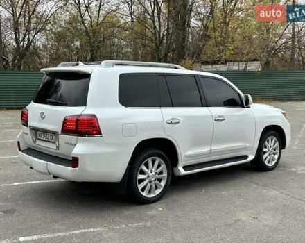 Белый Лексус ЛХ, объемом двигателя 5.66 л и пробегом 186 тыс. км за 24900 $, фото 19 на Automoto.ua