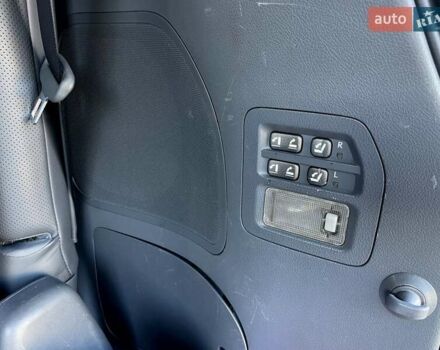 Білий Лексус ЛХ, об'ємом двигуна 5.66 л та пробігом 318 тис. км за 23500 $, фото 40 на Automoto.ua