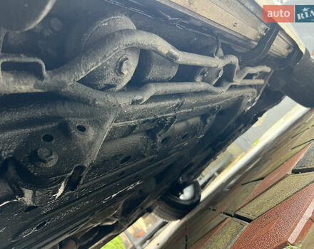 Белый Лексус ЛХ, объемом двигателя 5.66 л и пробегом 157 тыс. км за 29500 $, фото 37 на Automoto.ua