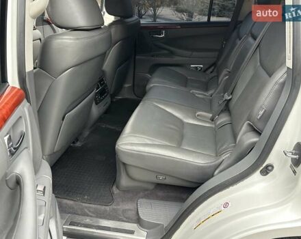 Белый Лексус ЛХ, объемом двигателя 5.66 л и пробегом 186 тыс. км за 24900 $, фото 34 на Automoto.ua