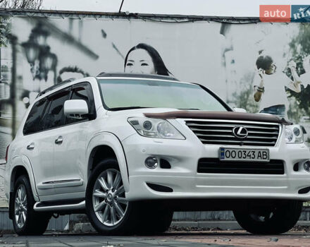 Белый Лексус ЛХ, объемом двигателя 5.7 л и пробегом 197 тыс. км за 25700 $, фото 13 на Automoto.ua