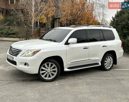 Белый Лексус ЛХ, объемом двигателя 5.66 л и пробегом 186 тыс. км за 24900 $, фото 9 на Automoto.ua