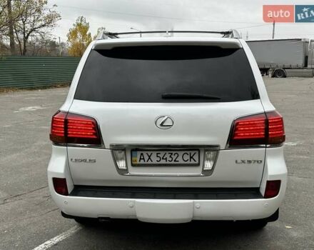Белый Лексус ЛХ, объемом двигателя 5.66 л и пробегом 186 тыс. км за 24900 $, фото 20 на Automoto.ua
