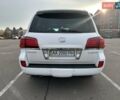 Білий Лексус ЛХ, об'ємом двигуна 5.66 л та пробігом 216 тис. км за 31900 $, фото 1 на Automoto.ua