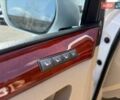 Белый Лексус ЛХ, объемом двигателя 5.66 л и пробегом 139 тыс. км за 22400 $, фото 34 на Automoto.ua