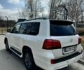 Белый Лексус ЛХ, объемом двигателя 5.7 л и пробегом 244 тыс. км за 22500 $, фото 4 на Automoto.ua