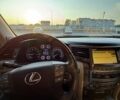 Белый Лексус ЛХ, объемом двигателя 5.66 л и пробегом 265 тыс. км за 31000 $, фото 5 на Automoto.ua