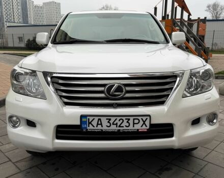 Білий Лексус ЛХ, об'ємом двигуна 5.7 л та пробігом 206 тис. км за 25555 $, фото 4 на Automoto.ua