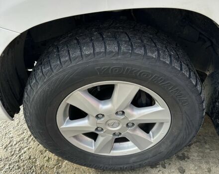 Білий Лексус ЛХ, об'ємом двигуна 5.7 л та пробігом 212 тис. км за 25000 $, фото 2 на Automoto.ua