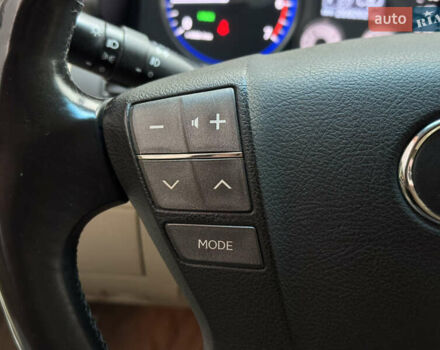 Білий Лексус ЛХ, об'ємом двигуна 5.7 л та пробігом 268 тис. км за 24000 $, фото 27 на Automoto.ua