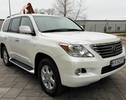Білий Лексус ЛХ, об'ємом двигуна 5.7 л та пробігом 206 тис. км за 25555 $, фото 5 на Automoto.ua