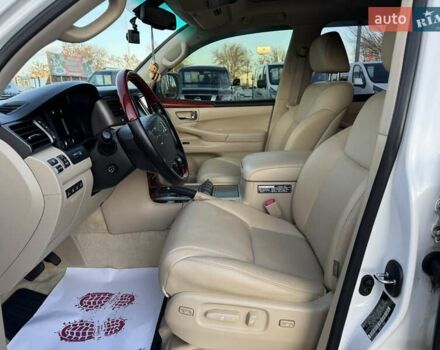 Білий Лексус ЛХ, об'ємом двигуна 5.66 л та пробігом 208 тис. км за 24500 $, фото 13 на Automoto.ua