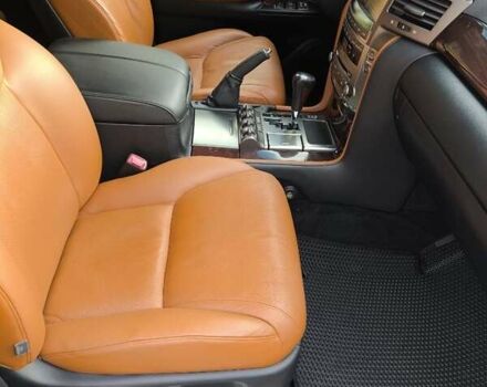 Белый Лексус ЛХ, объемом двигателя 5.7 л и пробегом 169 тыс. км за 37999 $, фото 43 на Automoto.ua