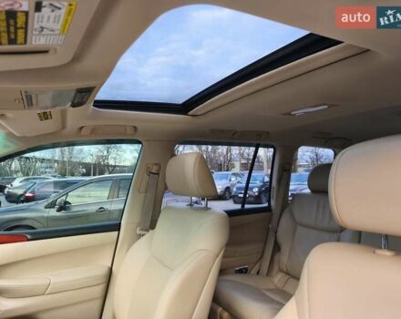 Белый Лексус ЛХ, объемом двигателя 5.66 л и пробегом 208 тыс. км за 25500 $, фото 17 на Automoto.ua