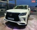 Білий Лексус ЛХ, об'ємом двигуна 5.66 л та пробігом 188 тис. км за 26900 $, фото 1 на Automoto.ua