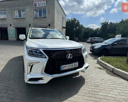 Белый Лексус ЛХ, объемом двигателя 5.66 л и пробегом 173 тыс. км за 30500 $, фото 2 на Automoto.ua