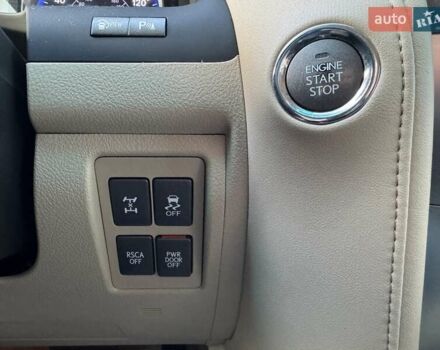 Білий Лексус ЛХ, об'ємом двигуна 5.66 л та пробігом 208 тис. км за 24500 $, фото 21 на Automoto.ua