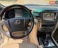 Белый Лексус ЛХ, объемом двигателя 5.66 л и пробегом 201 тыс. км за 29000 $, фото 4 на Automoto.ua