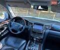 Белый Лексус ЛХ, объемом двигателя 5.66 л и пробегом 245 тыс. км за 31300 $, фото 8 на Automoto.ua