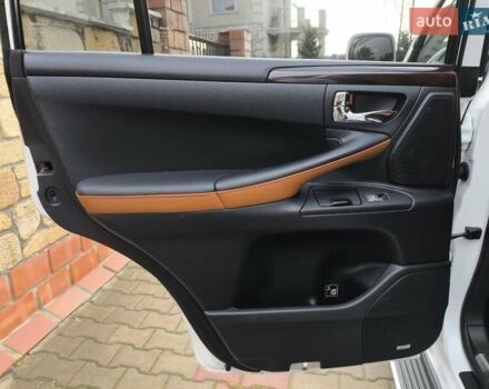 Белый Лексус ЛХ, объемом двигателя 5.7 л и пробегом 169 тыс. км за 37999 $, фото 26 на Automoto.ua