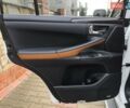 Белый Лексус ЛХ, объемом двигателя 5.7 л и пробегом 169 тыс. км за 37999 $, фото 26 на Automoto.ua