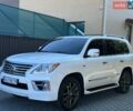Білий Лексус ЛХ, об'ємом двигуна 5.66 л та пробігом 256 тис. км за 24950 $, фото 1 на Automoto.ua
