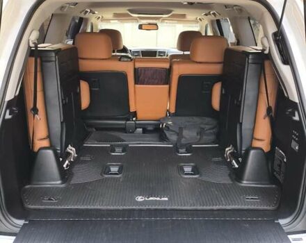 Белый Лексус ЛХ, объемом двигателя 5.7 л и пробегом 169 тыс. км за 37999 $, фото 12 на Automoto.ua