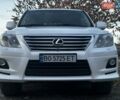 Белый Лексус ЛХ, объемом двигателя 5.66 л и пробегом 333 тыс. км за 24777 $, фото 1 на Automoto.ua